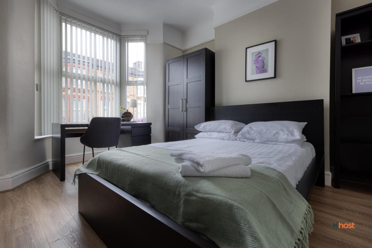 Host Liverpool - Artsy Stadium Suite, City Center & Garden Extérieur photo