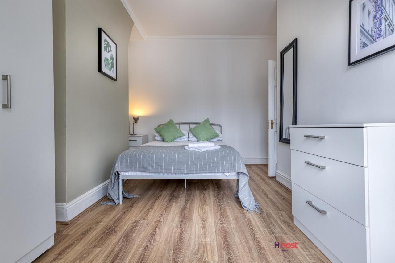 Host Liverpool - Artsy Stadium Suite, City Center & Garden Extérieur photo